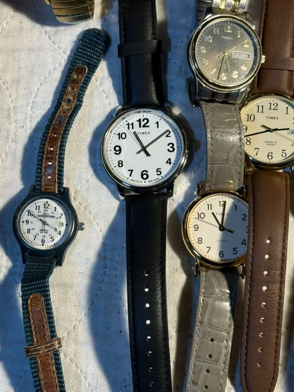 Vintage & Modern Timex Watch Lot 31 Men’s Women’s Quartz Analog Leather Metal